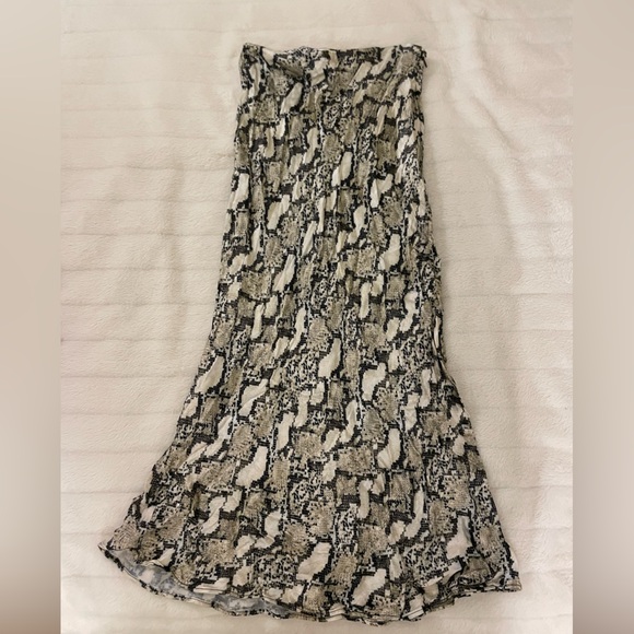 Snake print maxi skirt - Picture 1 of 3